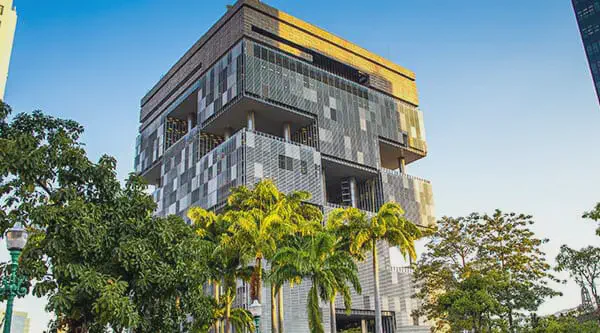 EDISE: O edifício de Petrobras no Rio de Janeiro